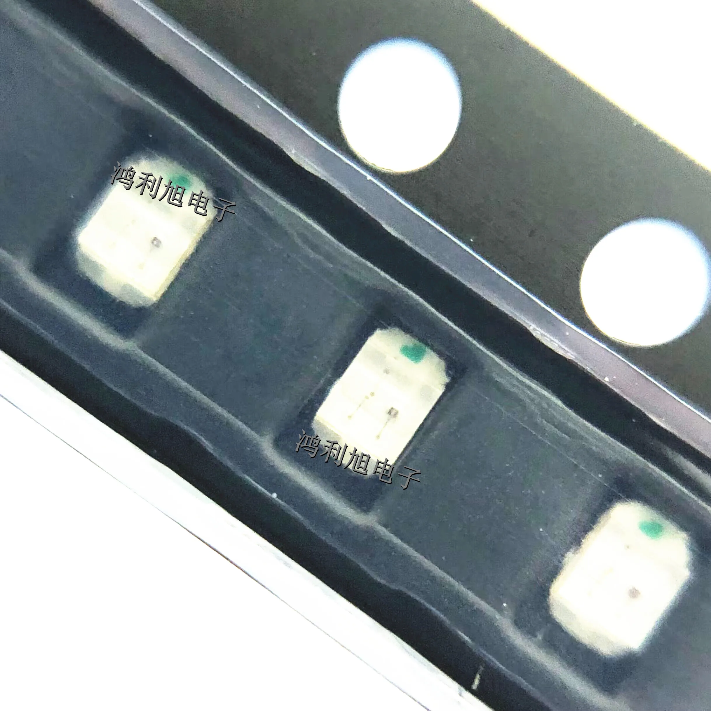 500 шт./партия фотоэлементы одинарный объем SMT 0805 красный изумрудный зеленый