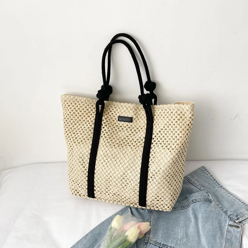 

2022 Newest Women Summer Beach Tote Bag Ladies Casual Holiday Wicker Straw Rattan Hollow Out Hand Woven Bags