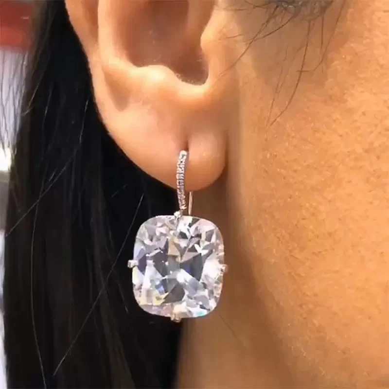 

Classic Wedding Earrings for Women Big Crystal Cubic Zirconia Simple Dangle Earrings Brilliant Bridal Marriage Jewelry