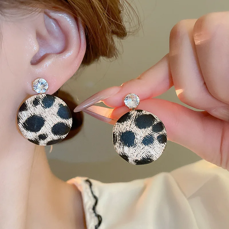 Винтажные геометрические Круглые Женские серьги-подвески Minar с леопардовым