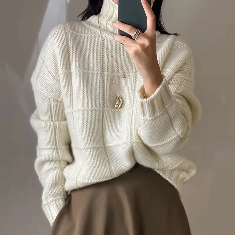 Autumn and Winter New 100% Pure Wool Shirt Women's High Collar Knitted Top Thickened Warm Keeping Women's Pullover