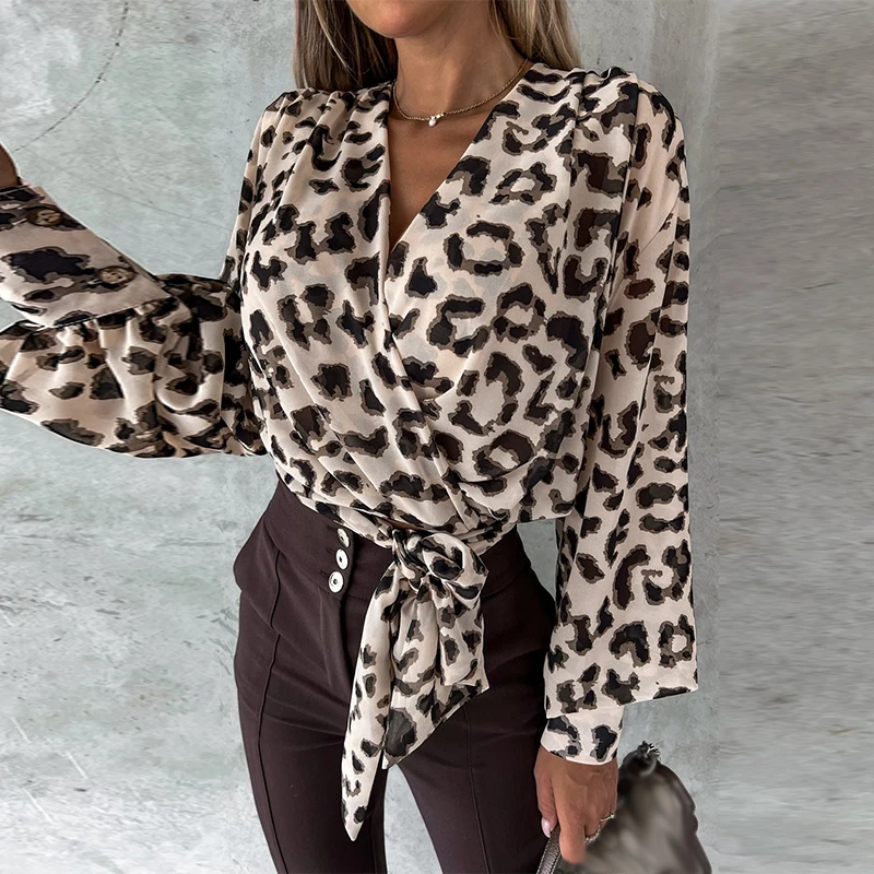 Женская блузка с длинным рукавом-фонариком элегантная приталенная офисная