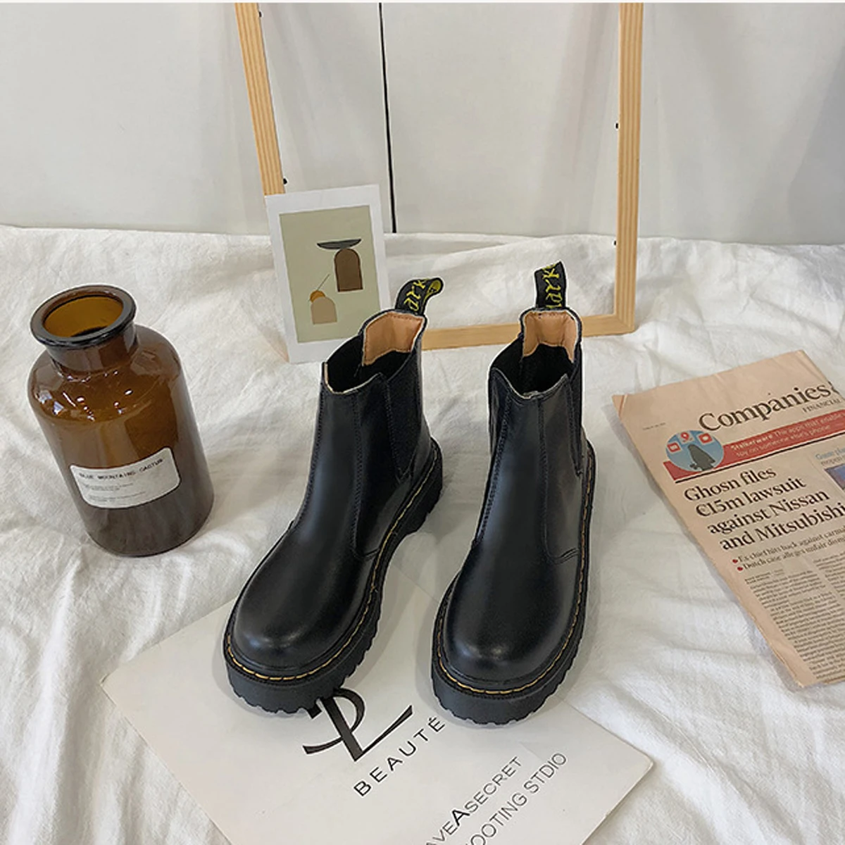 Женские байкерские короткие ботинки челси на толстой подошве винтажные кожаные