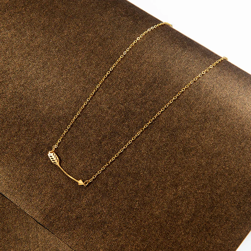

Love Arrow Pendant Choker Necklace Gold Color Plated Stainless Steel Hollow Arrow Charm Necklace High Quality Jewelry