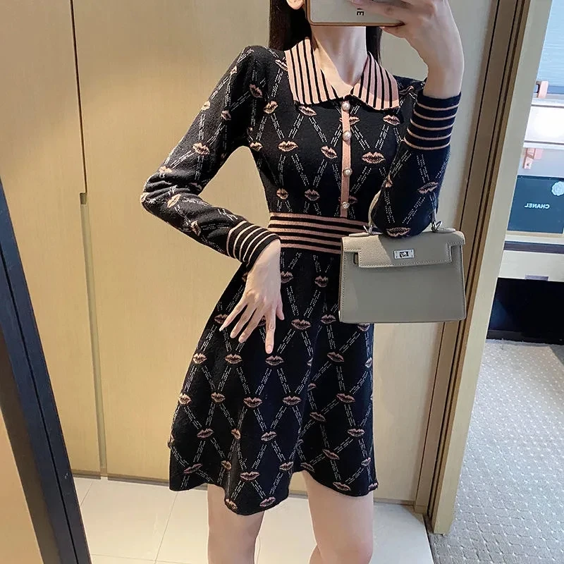 

TSXT Female Autumn Printing Temperament Commuting High Sense of Retro Temperament Knit Lapel Long Sleeve Dress
