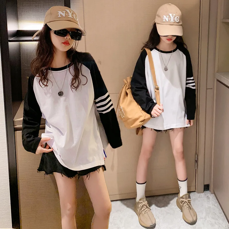 

Футболка с длинным рукавом для девочек, Новинка осени 2022, универсальная свободная Удлиненная рубашка средней длины в западном стиле