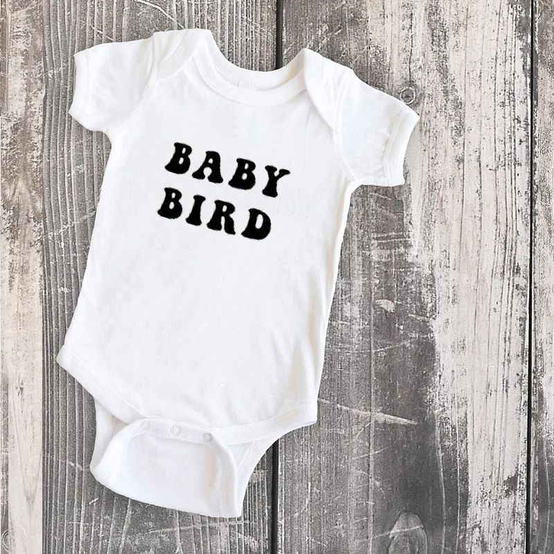 

Mom and Baby Matching Shirt Christmas Family Fashion Mama Bird Baby Bird Tshirts Tee Family Clothing Sister Sets 2022 New Tee
