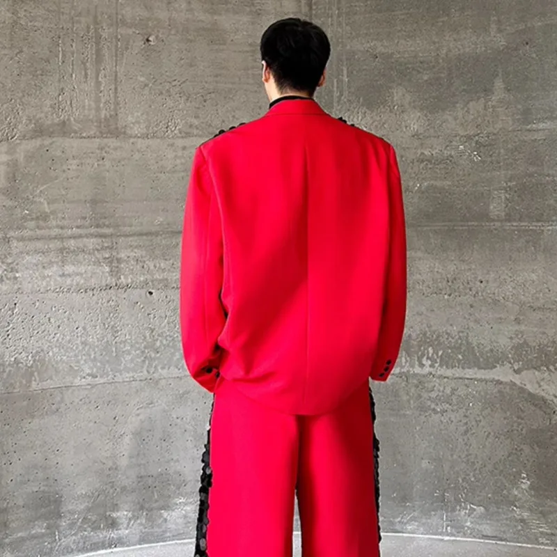 Мужской костюм в сценическом стиле с блестками и лацканами однобортный пиджак