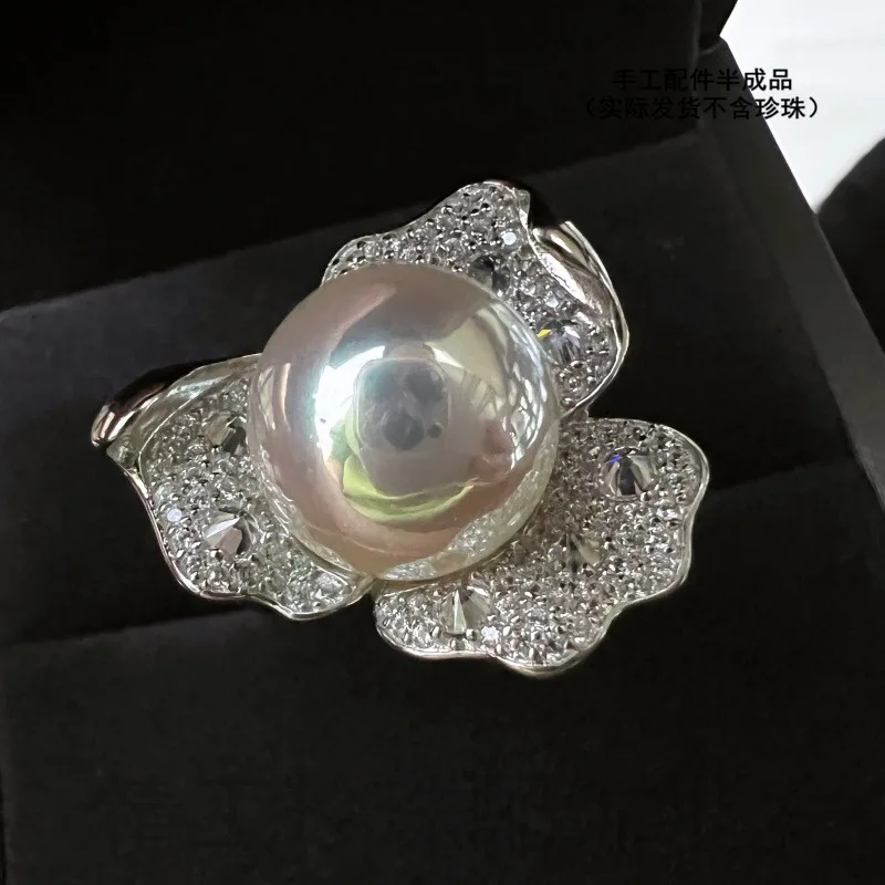 Кольца из серебра 925 пробы с искусственным кристаллом 14 мм