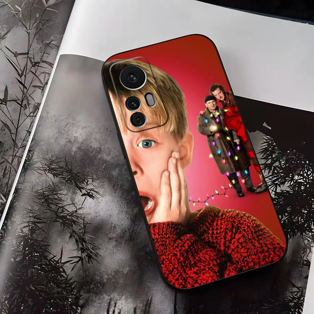 Фото home alone christmas Phone Case for Xiaomi 14 12 11T 13 Lite Ultra Redmi Note 12 10 Pro POCO F4 F5 X5 Pro Shell Coque №1