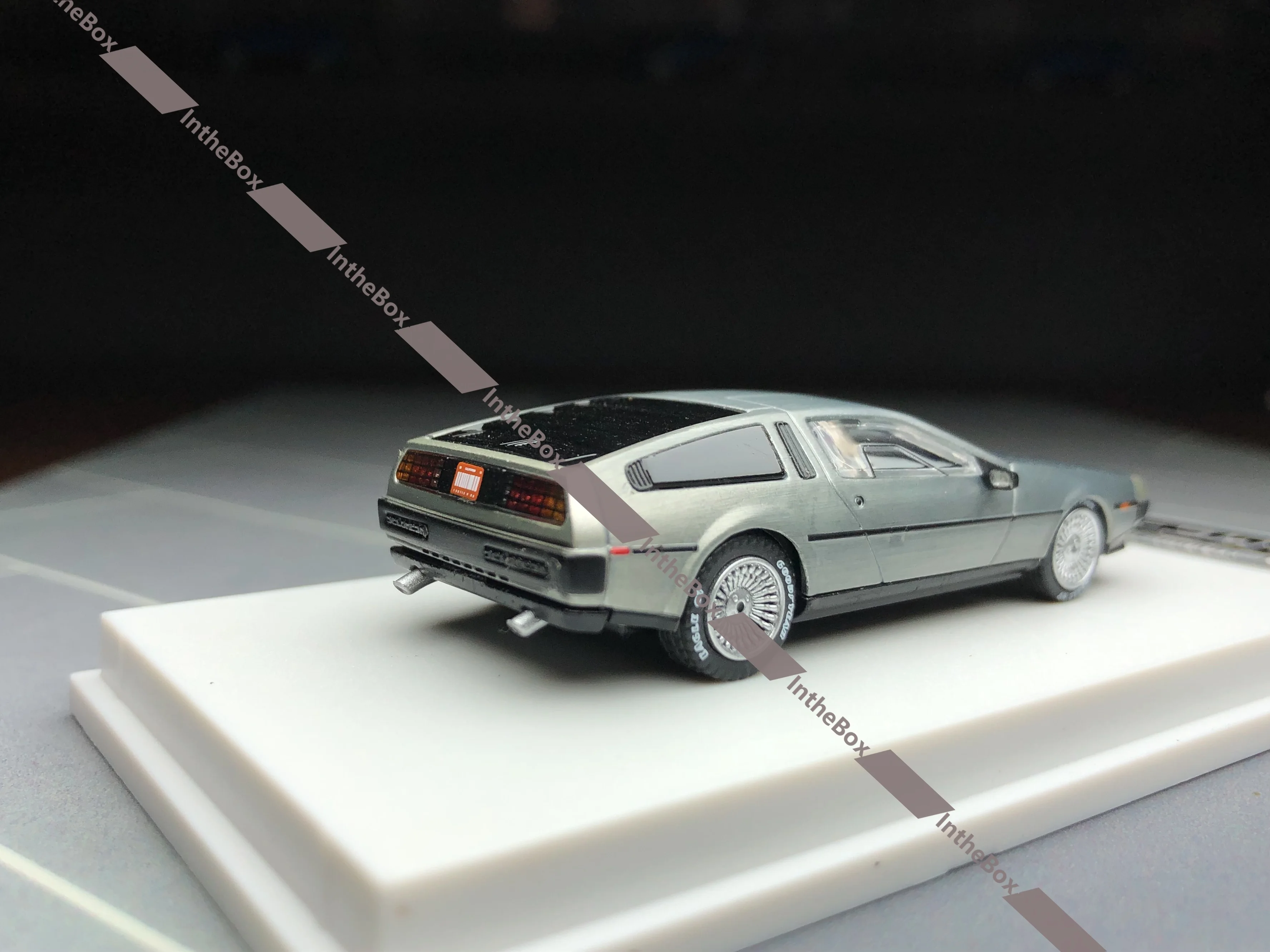 Фото MJ 1/64 «Назад в будущее», машина времени Delorean, литая под давлением модель автомобиля, коллекция, ограниченная серия, игрушки для хобби №4