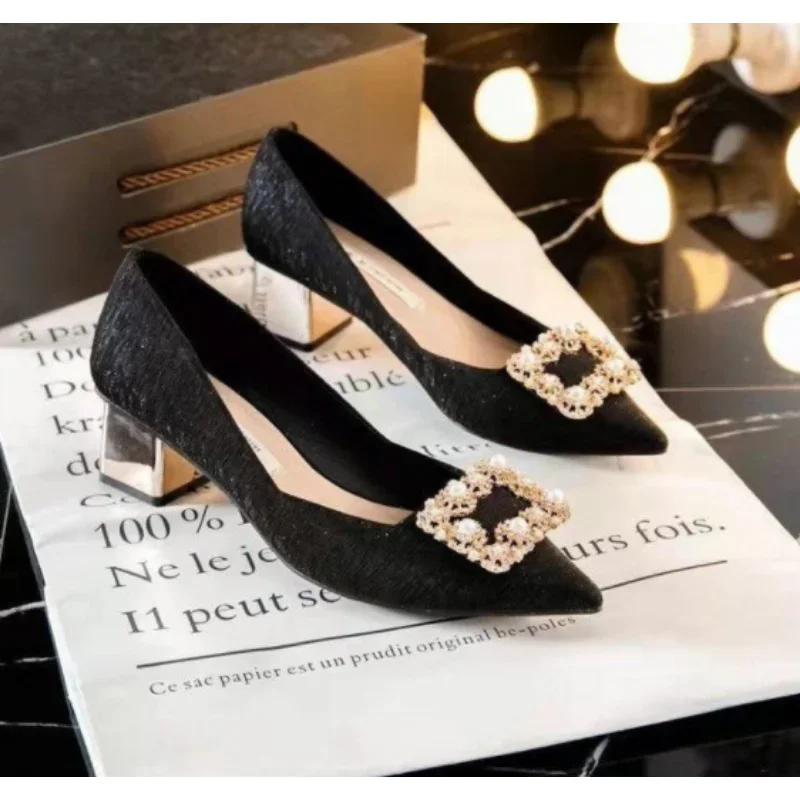 

2024 Spring and Autumn Women's High Heels Pearl Chain Decorative Pointed Thin Heel Shoes Temperament Versatile High Heels 34-43