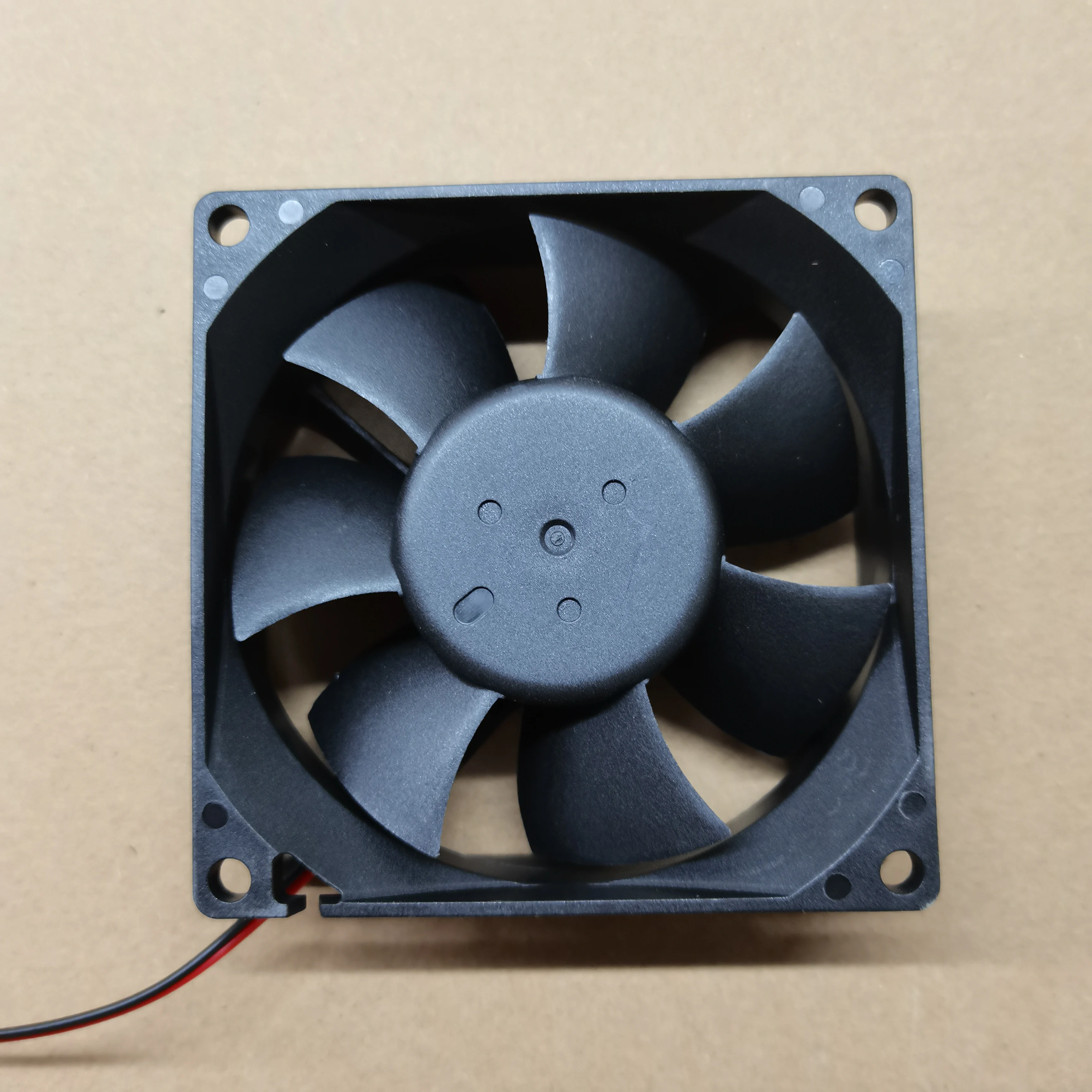 KERONG DF0802512SEL2R DC 12В 0.13А 1.68Вт 80x80x25мм 2-проводной охлаждающий вентилятор (art.: 3920dcc2a9dde) - 3920dcc2a9dde
