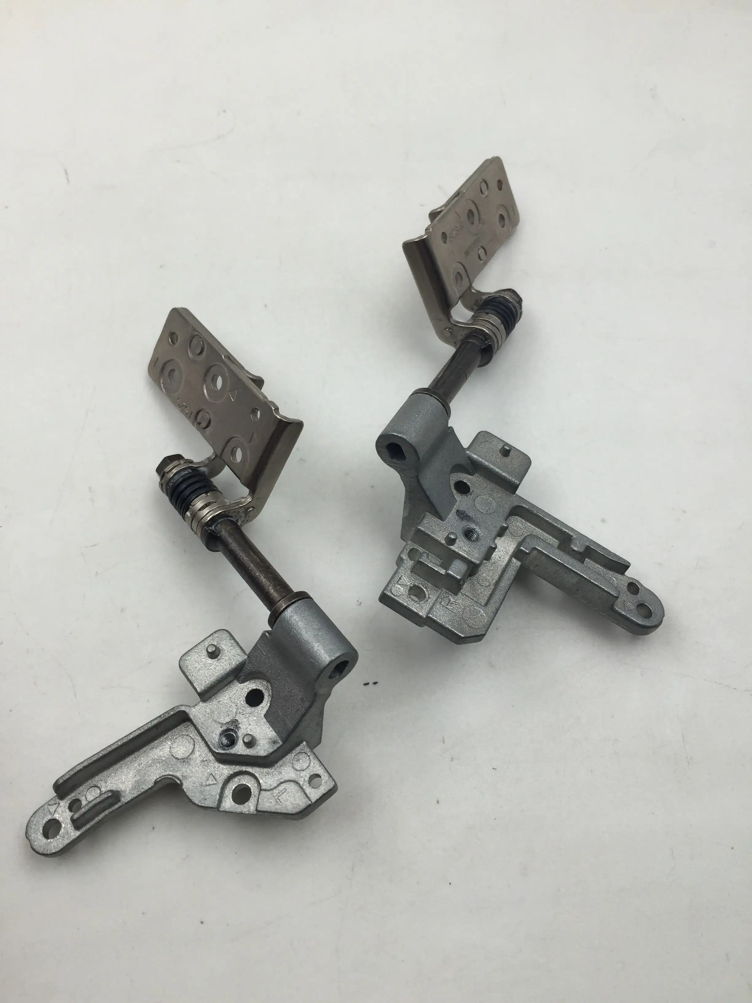 

Петли ЖК для Dell Alienware 15 17 R2 R3 AM18F000200300