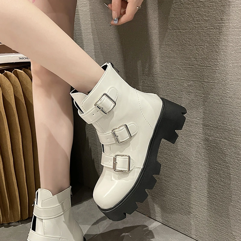 Muffin Thick Bottom Round Head Motorcycle Boots Female Hollow Buckle Cool Boots Handsome Leather Fried Motorcycle Botas De Mujer