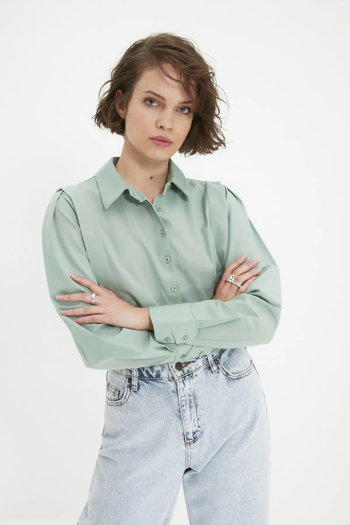 Trendyol Petite Button Shirt TWOAW22GO0696