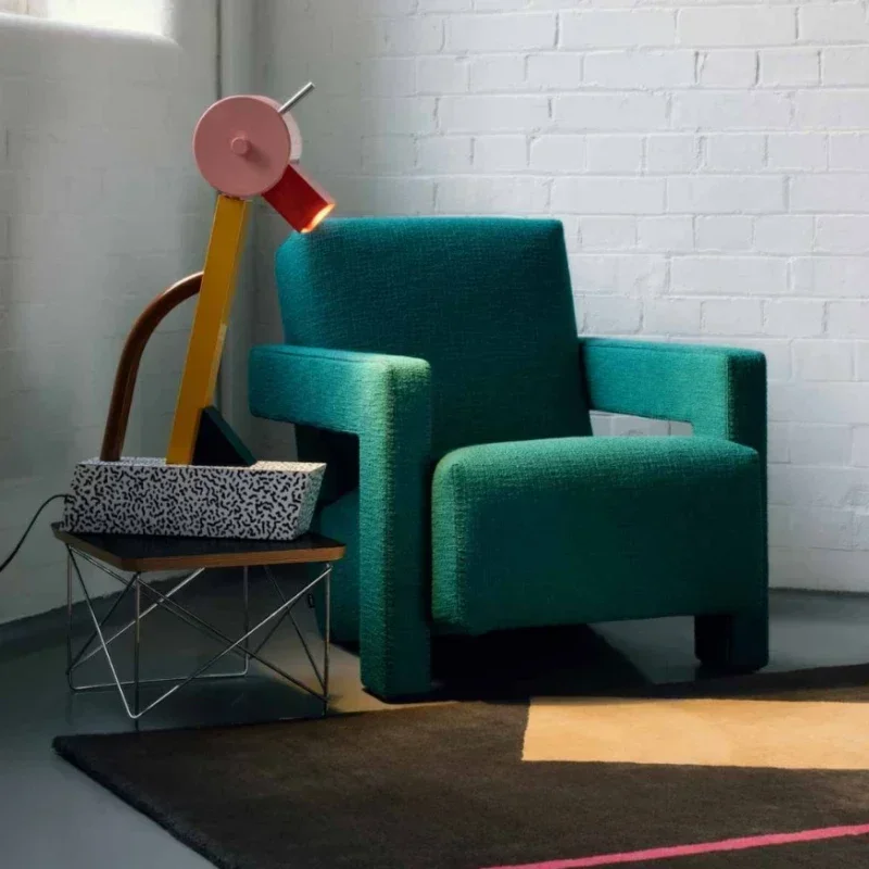 Lámpara de escritorio Neste LED Belgjos Animados Decoración Geométrica pato susu creatividad Art Airbnb minorrilla nordic