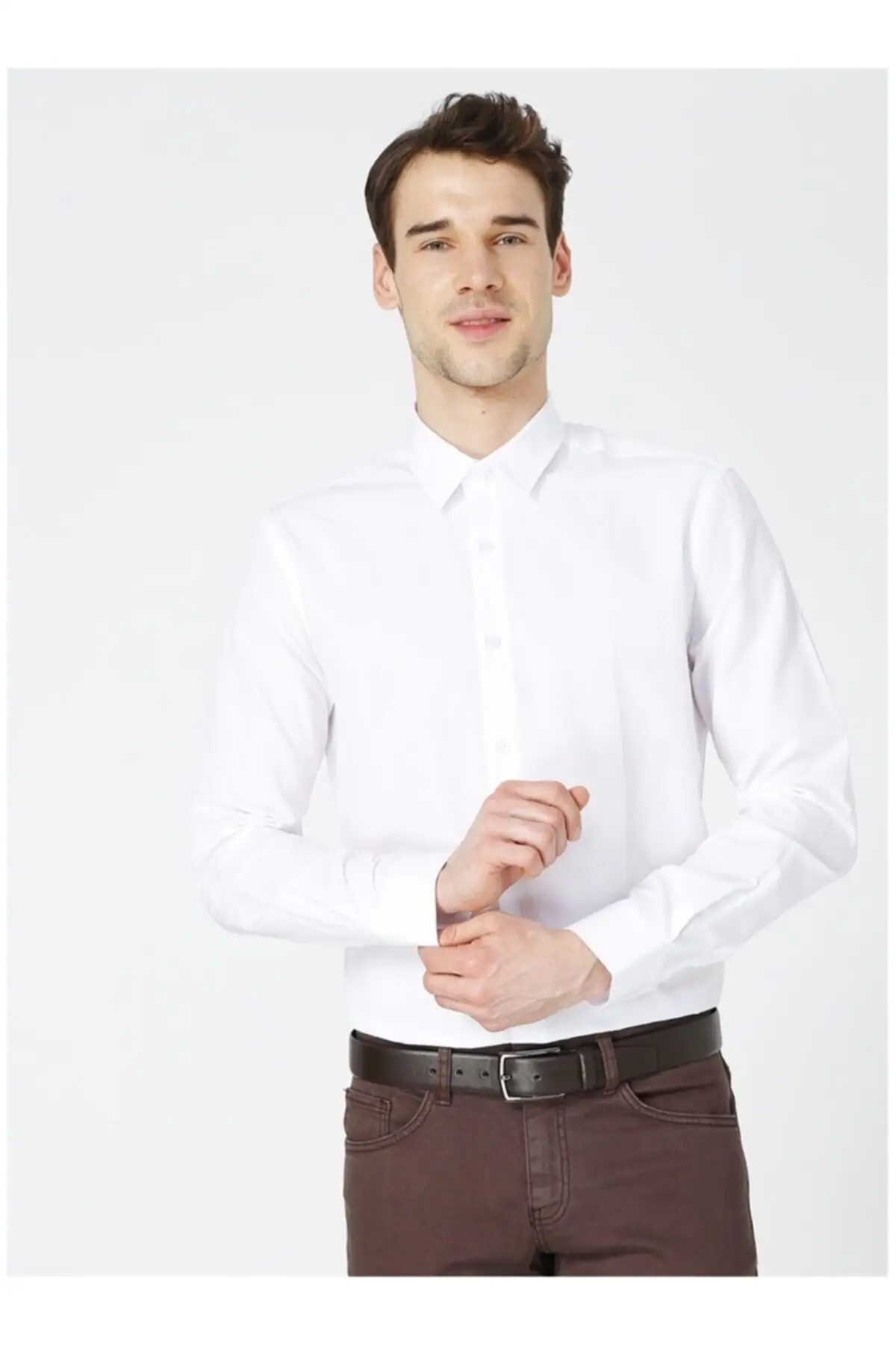 

Мужская белая Прямая рубашка