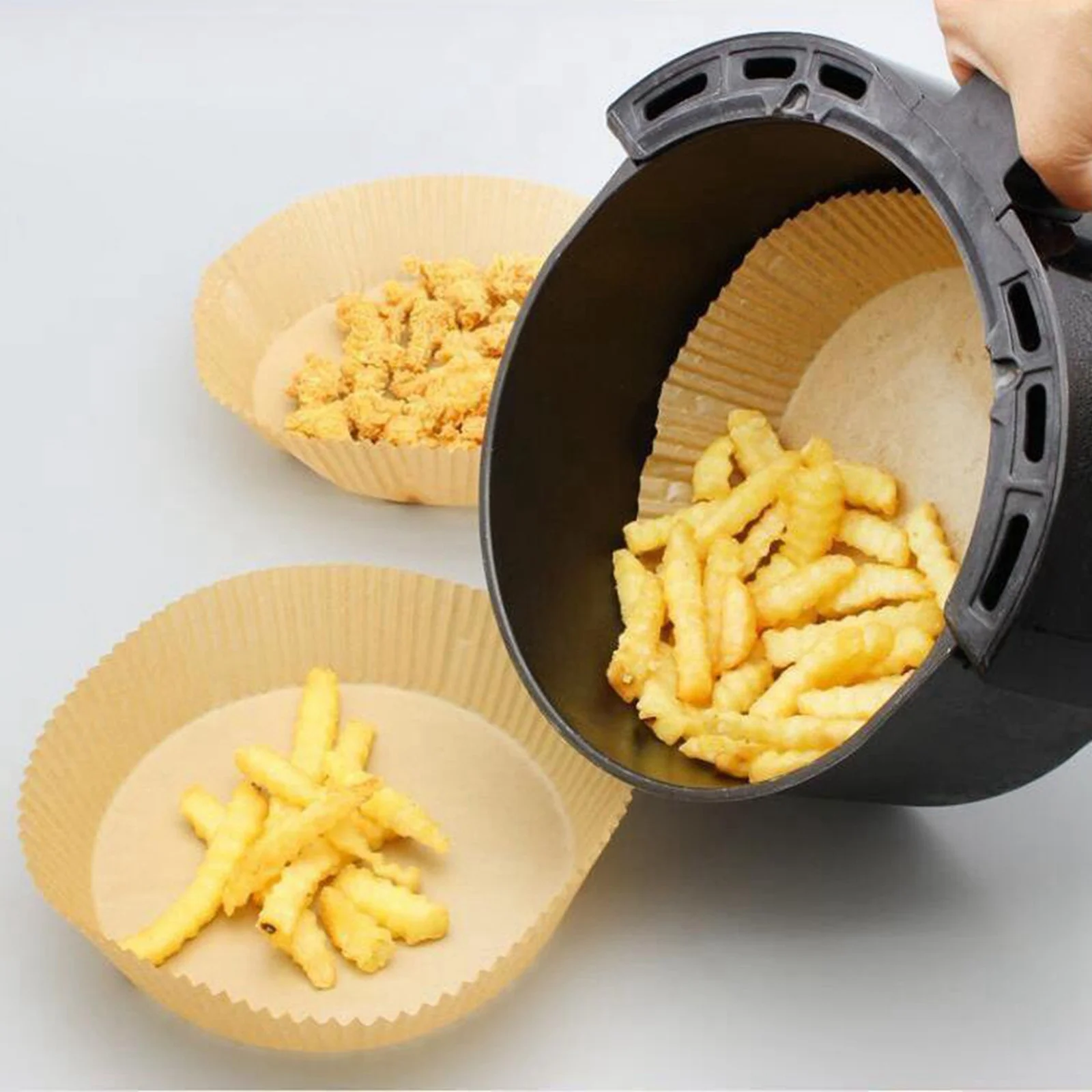 

50 PCS Air Fryer Disposable Paper Parchment Wood Pulp Steamer Baking Paper for Air Fryer Cheesecake Air Fryer Accessories