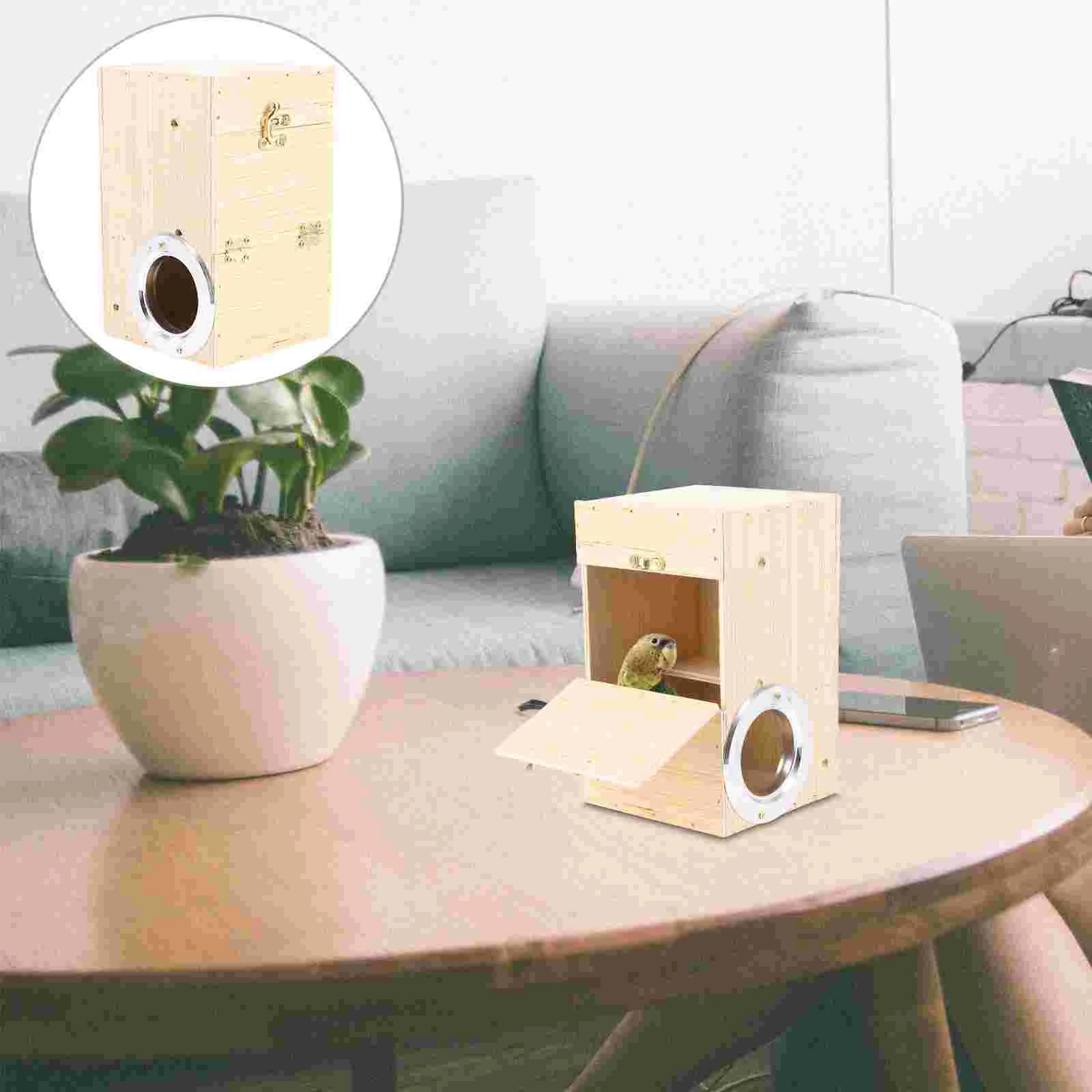 

1Pc Wood Nesting Breeding Creative Box Budgerigar Breeding Box Parrot Nest Box