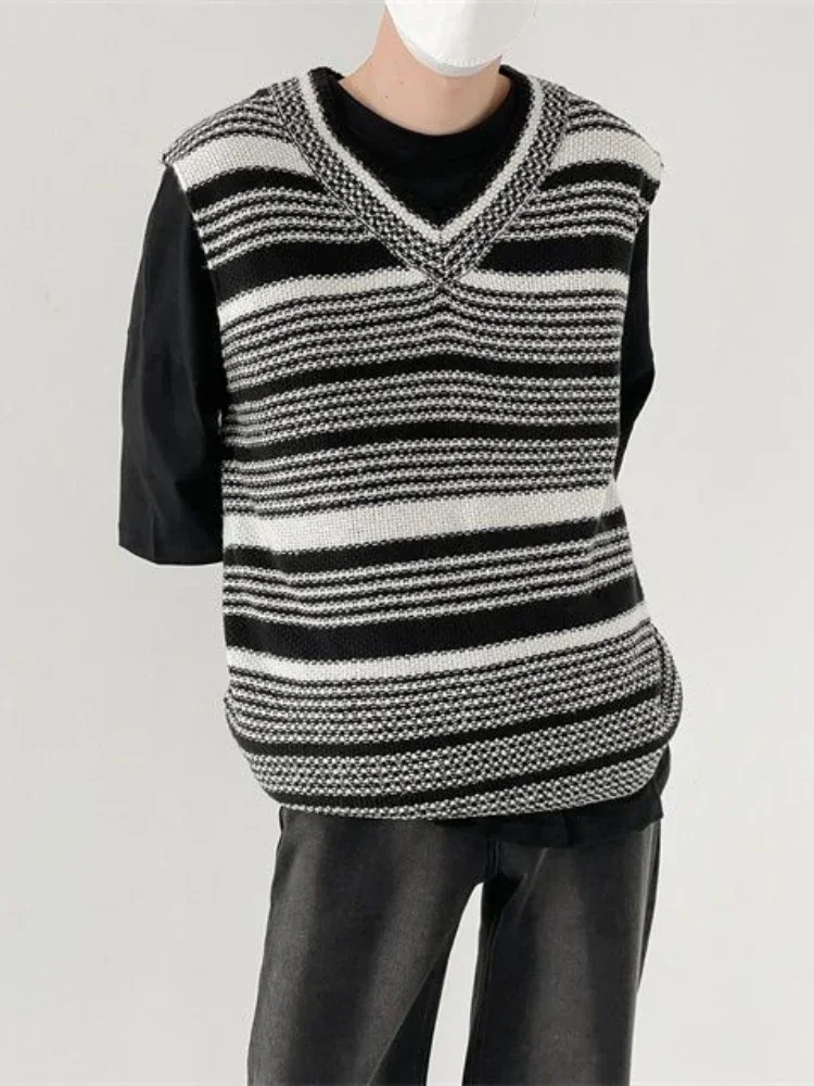 Полосатый вязаный свитер мужской жилет Мужская одежда синий без рукавов с