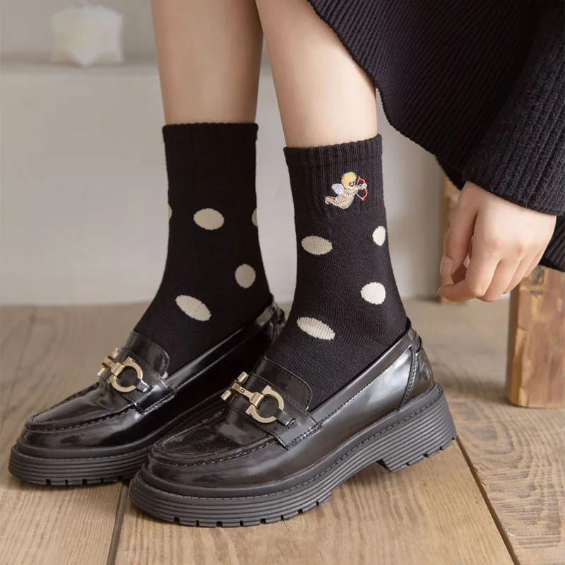 5 Pairs Wool Black Socks Women Fashion Embroidery Keep Warm Socks Set Street Cycling Windproof Female Chaussettes Socken Woman