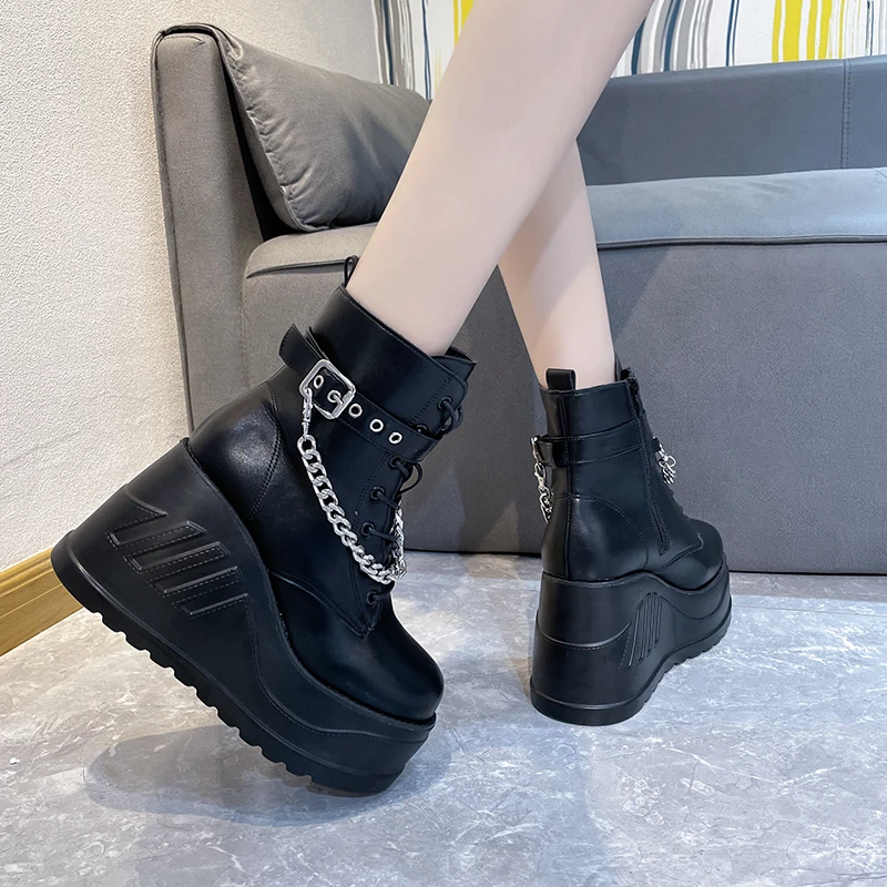 2022 Punk Style Super Wedge Heel Flat Metal Chain Women's Ankle Boots Super Platform Cross Lace Side Zip Muffin Heel Short Boots