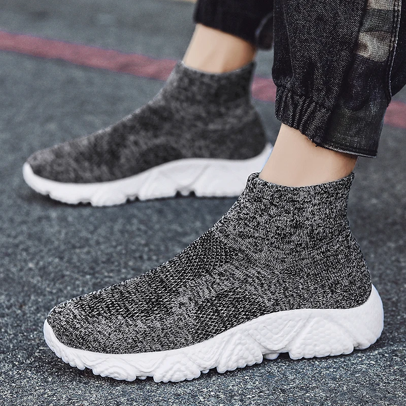 Men Shoes 2023 New Sneakers Men Lightweight Slip on Walking Shoes Breathable Outdoor Running Sneakers Male Tennis Shoes