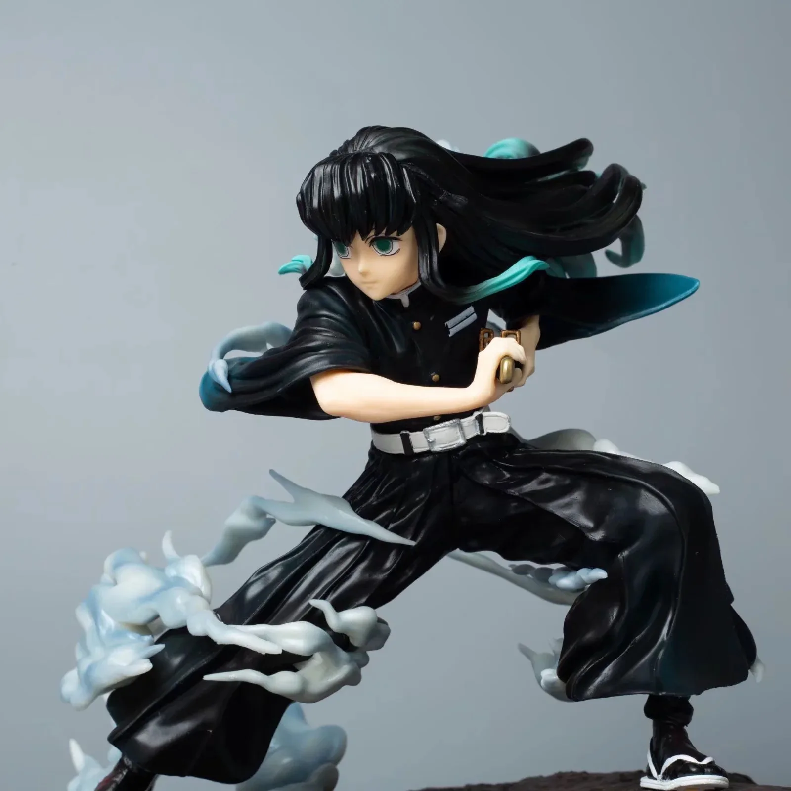 Demon Slayer Action Figure Tokitou Muichirou Pilastro in PVC 3