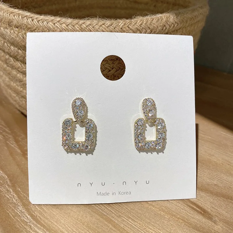 

2022 South Korea's New Exquisite Square Geometric Earrings Fashionable Temperament Atmosphere Versatile Earrings Women's Jewelry