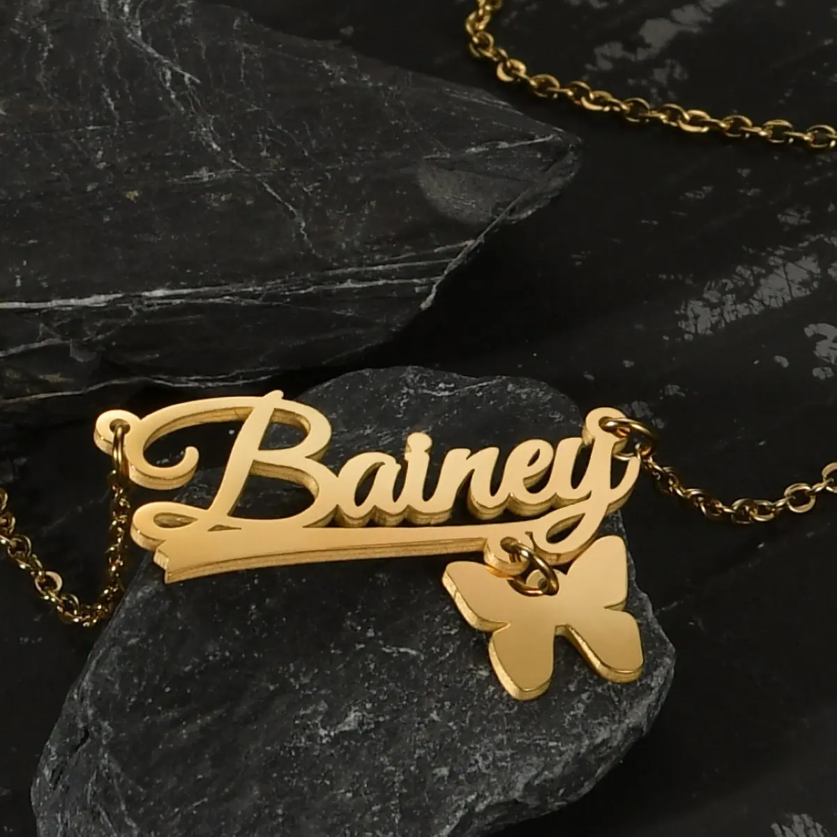 Name Personalized Custom Necklace Stianless Steel Butterfly O-Chain Letter Necklace For Women Handmade Jewelry Gift Birthday