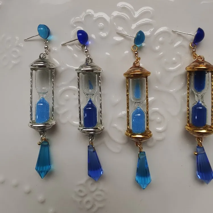 Серьги-гвоздики для косплея аксессуары |