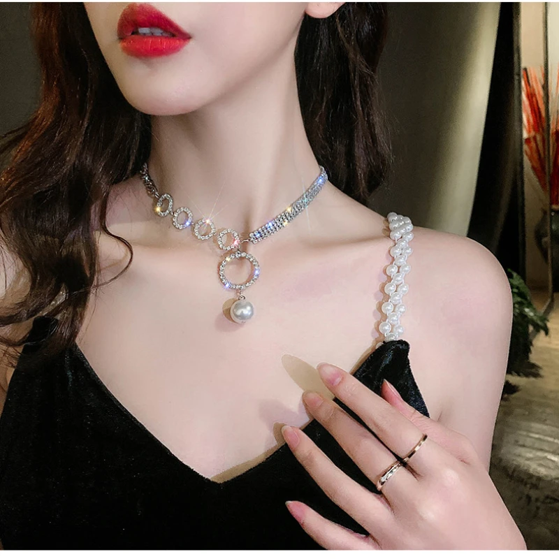 

Big Round Rhinestone Necklace for Women Full Diamond Clavicle Chain Pearl Pendant Necklace Wedding Jewelry Party Gift
