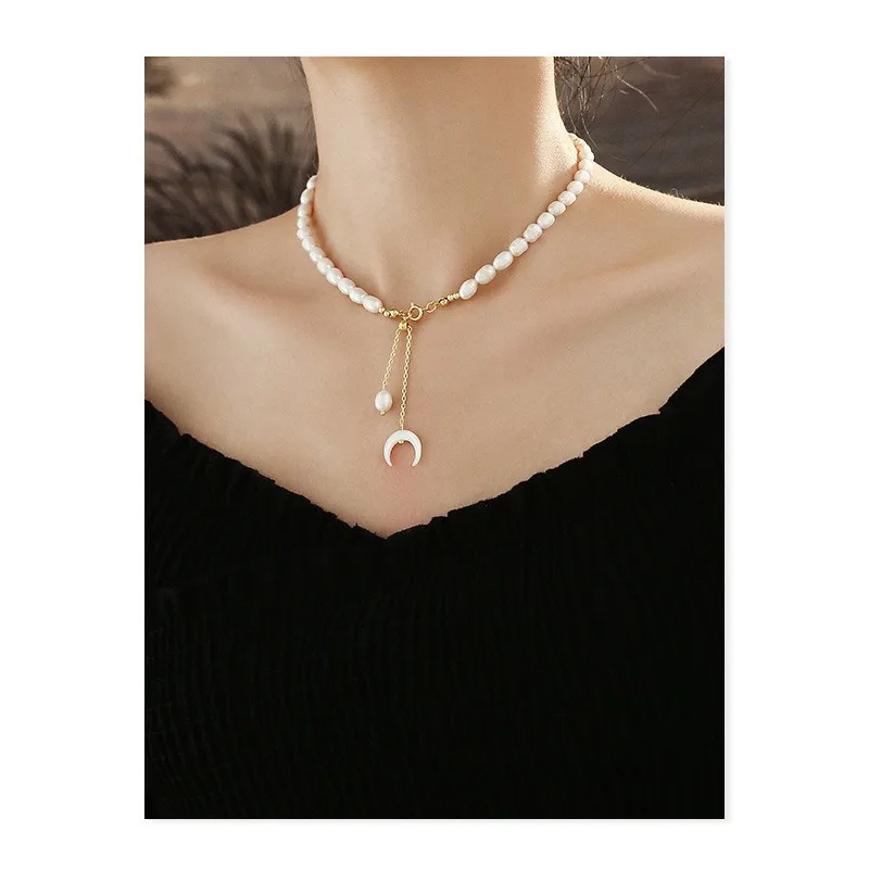

Minar Dainty Baroque Freshwater Pearl Choker Necklace for Women White Color Moon Beads Chain Pendant Necklaces Party Jewelry