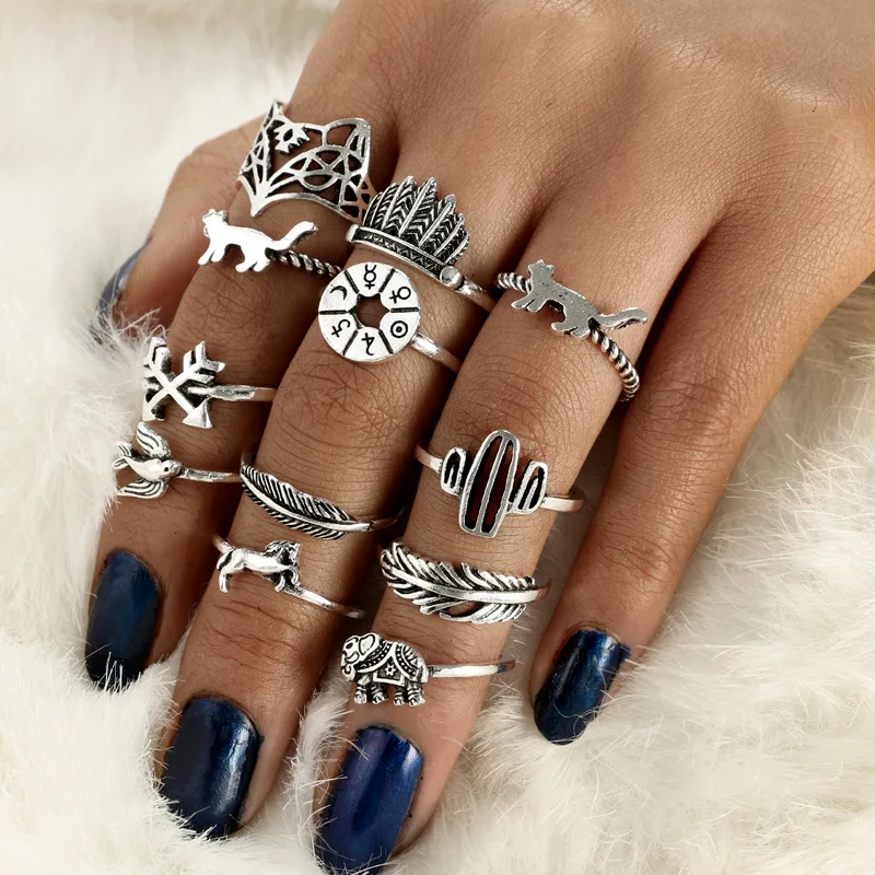 

Punk Bohemian Rings Set For Women 12pcs Vintage Animal Silver Retro Finger Rings Ladies Fashion Accessories