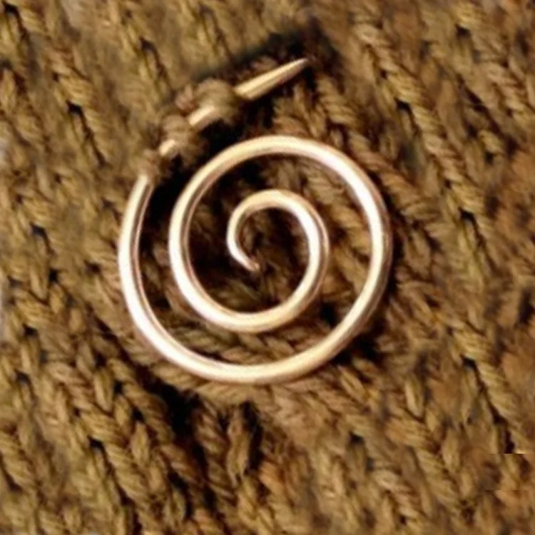 

4cm Multiple Scenarios Shawl Pin Durable Spiral Cable Needle Antirust Knitting Needle Knitting Artifact Light High-quality