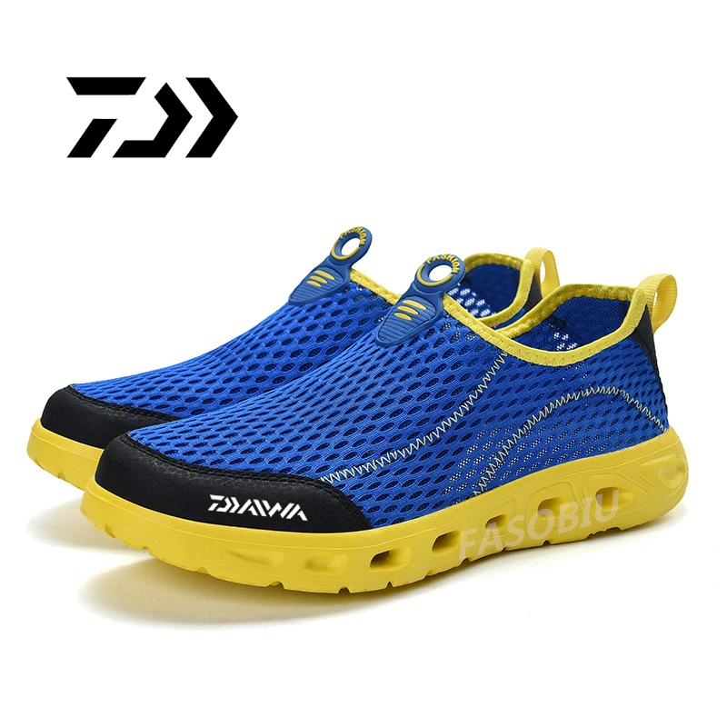 

2022 Summer New Men's Large Durable Shoes Outdoor Sports Wading Men's Shoes Mesh Breathable Mountaineering Fishing Shoes