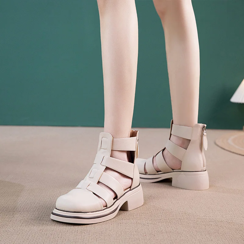 

New Leather Women's Sandals Summer Outdoor Casual Baotou Hollow Roman Women's Shoes Solid Color Women's Sandals Size 35-40