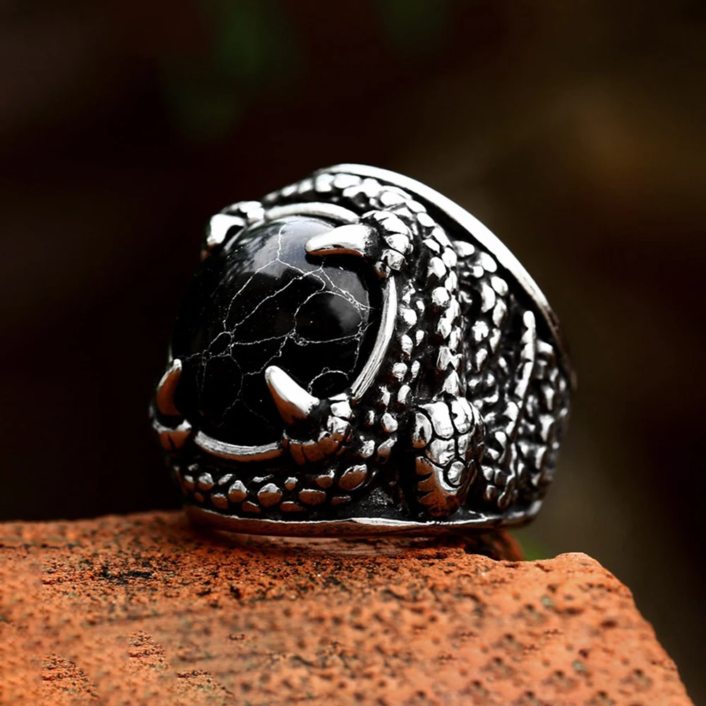 

Fashion Retro Domineering Snake Ring Gothic Stainless Steel Men's Black Stone Ring Punk Biker Amulet Jewelry Gifts Wholesale