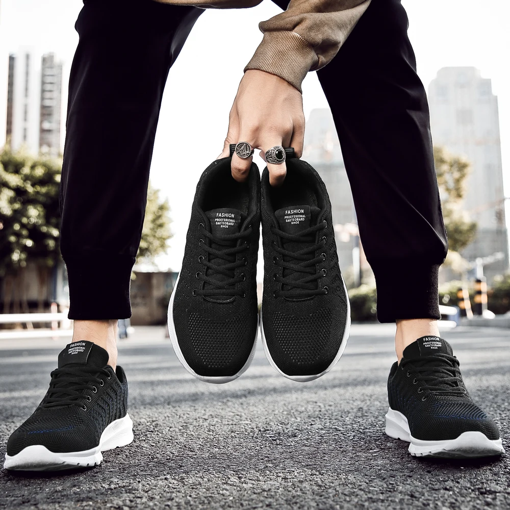 

Spring New Flying Woven Sports Shoes Men's Breathable Casual Shoes Outdoor Hiking Shoes Light and Comfortable Black Shoes 39-48