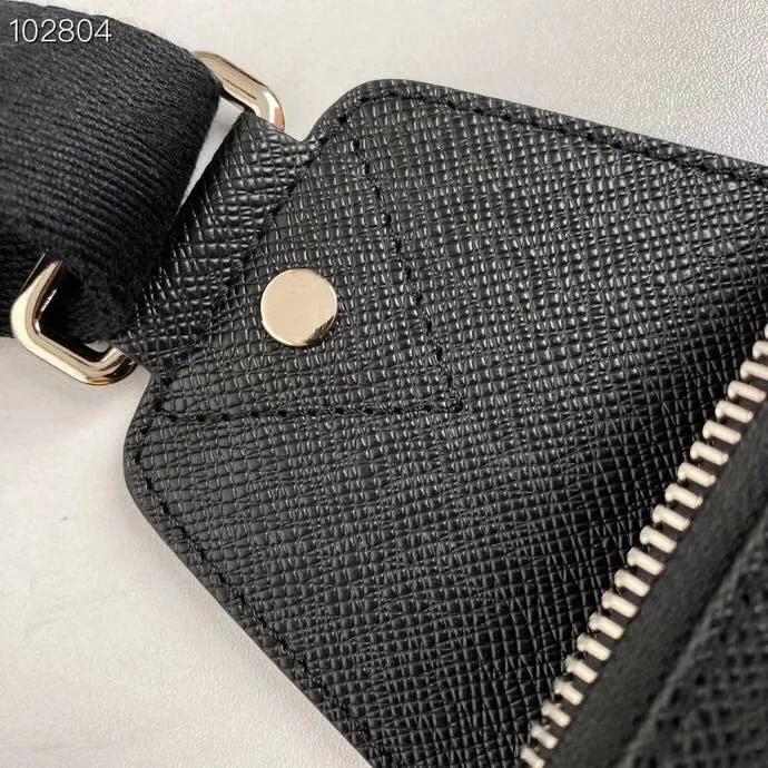 

New upgraded men's chest bag quality original customized hardware original leather