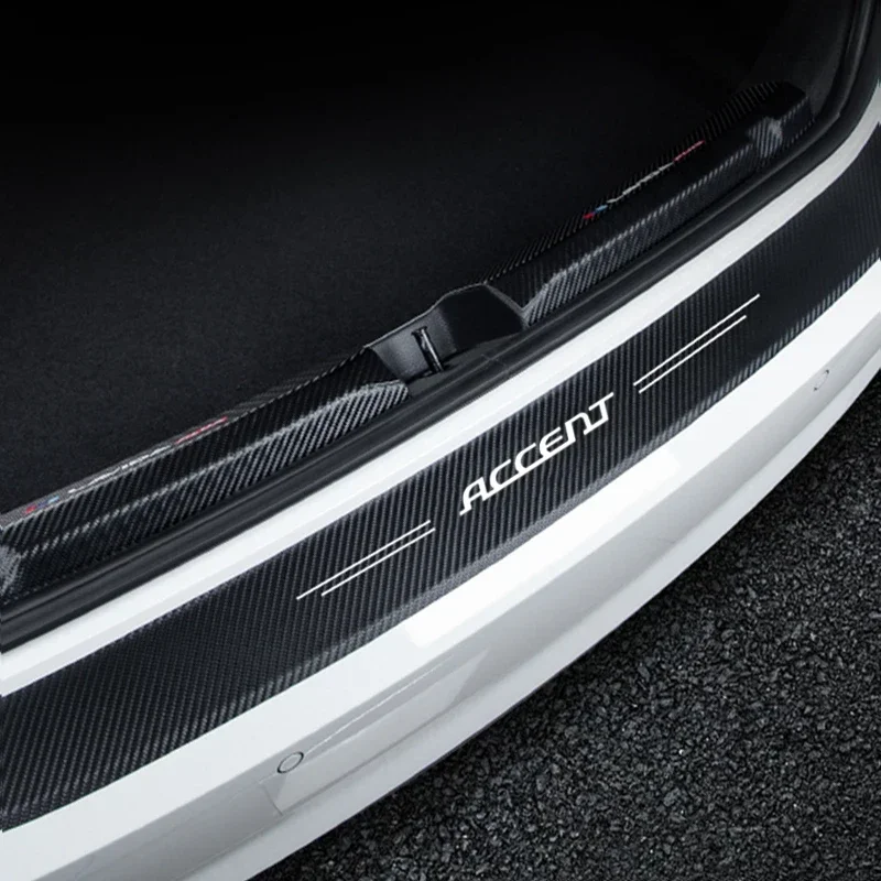 Наклейки на порог автомобиля из углеродного волокна для Hyundai ACCENT эмблема 2023
