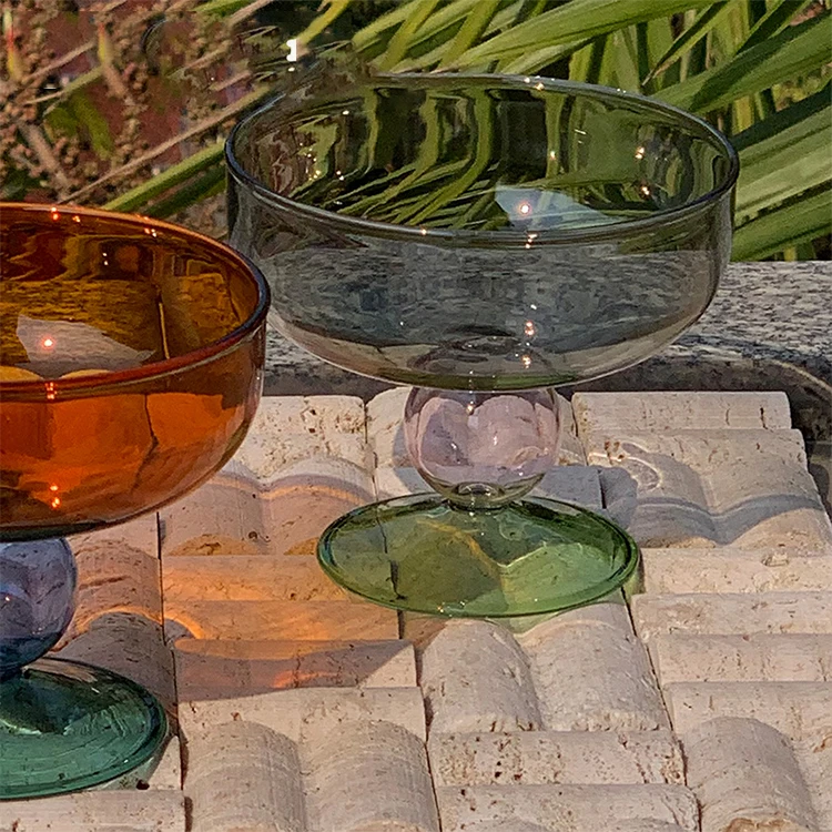 

Прозрачная чаша из боросиликатного стекла