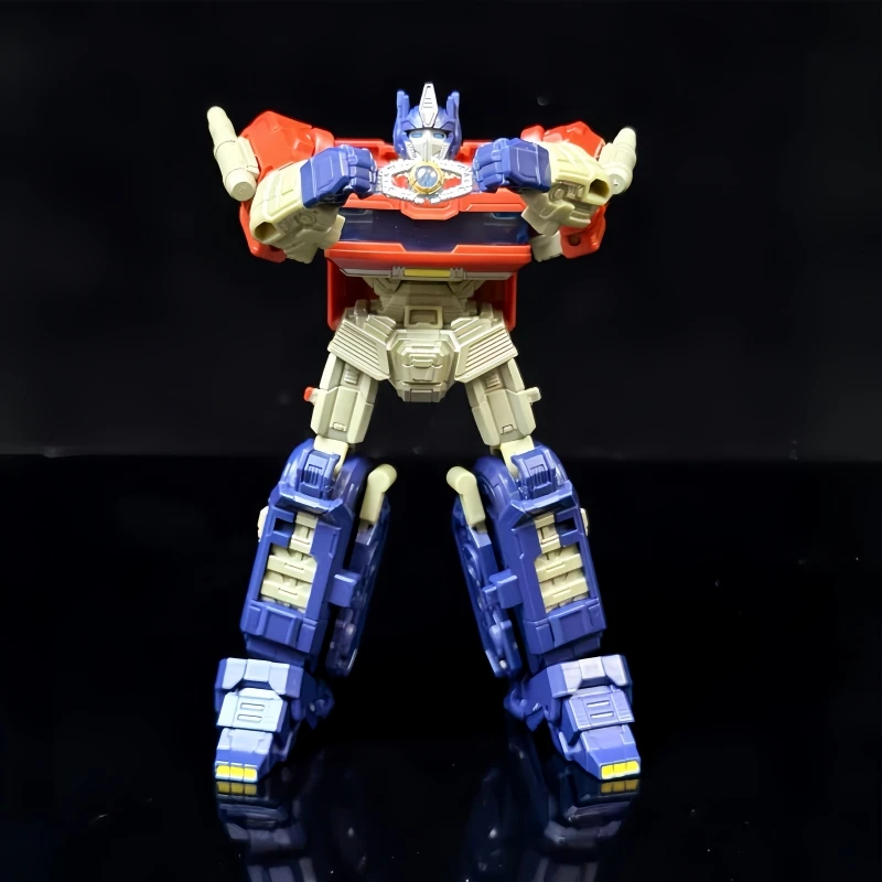 Коллекционная экшн-модель ONE Optimus Prime SS112