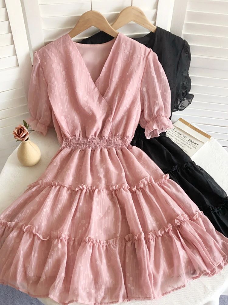 

2022 Ladies Chiffon Retro V-neck Jacquard Women Dress Elegant Flowers Short Puff Sleeves Slim Fairy Knee-length Pleated Dress