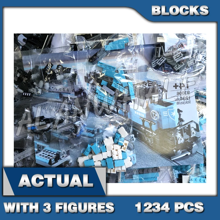

1234pcs Creative Expert Cargo Train Containers Shunter Truck Detachable Trailer 21006 Building Blocks Sets Compatible With Model