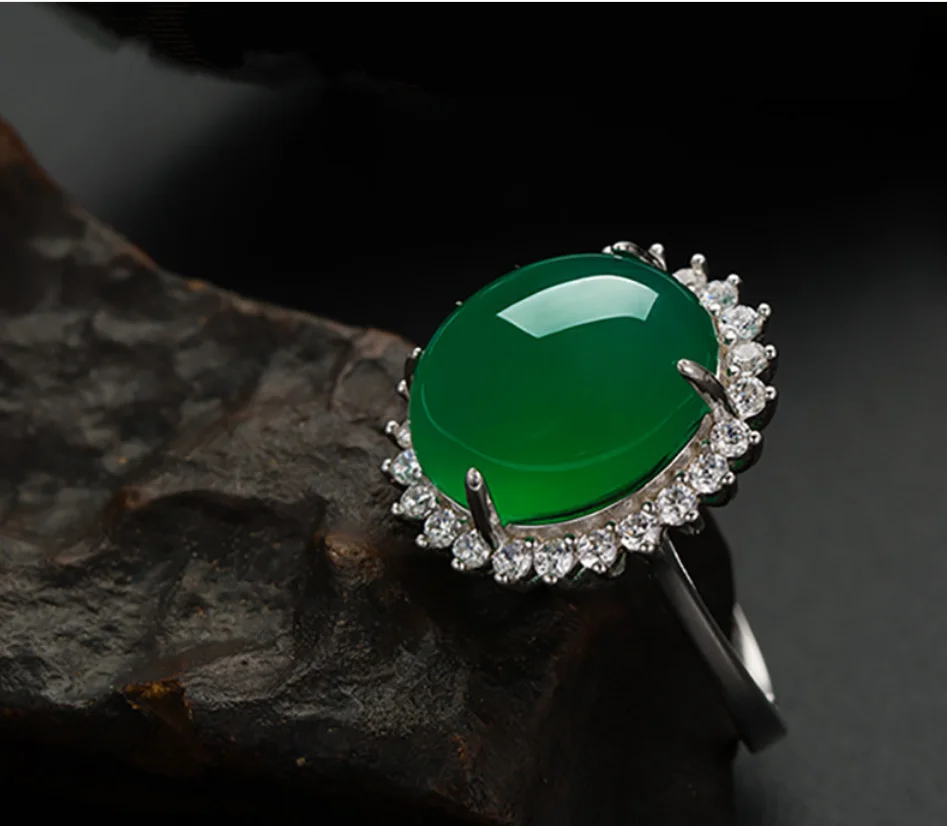 

New Ethnic Style Silver-plated Green Chalcedony Agate Ring Blooming Adjustable Elegance Jewelry Holiday Gift Accessories
