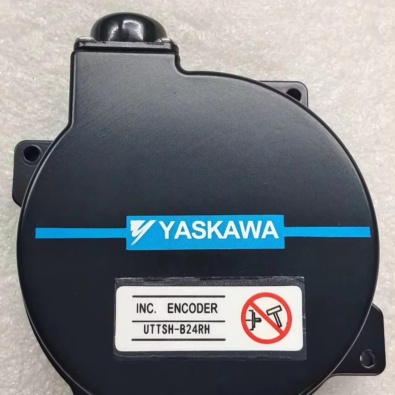 UTTSH-B24RH YASKAWA роторный кодировщик рабочая деталь