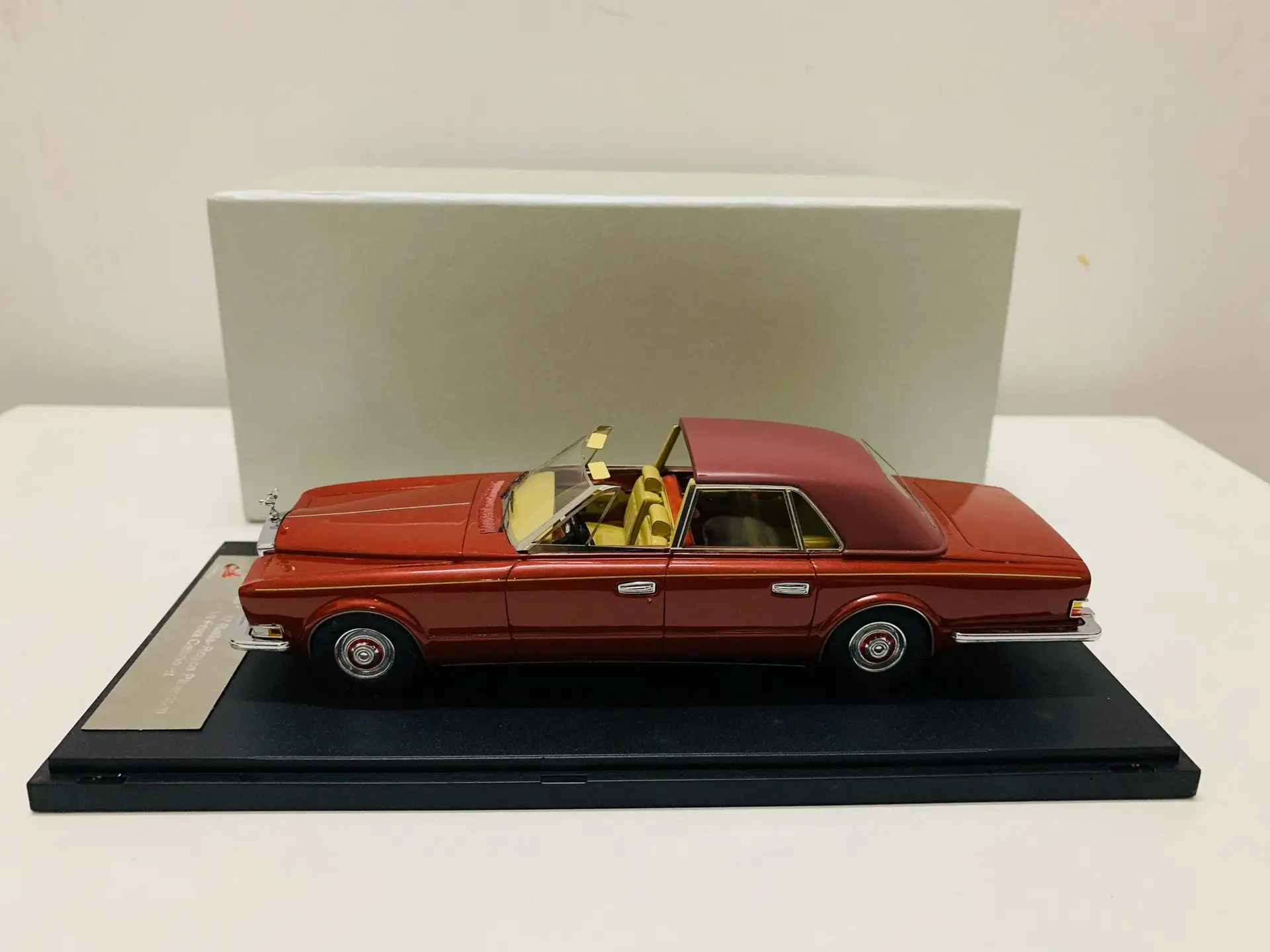 

C Cool 1/43 Resin Car 1997 Rolls-Royce Phantom VI Frua Half Roadster Version
