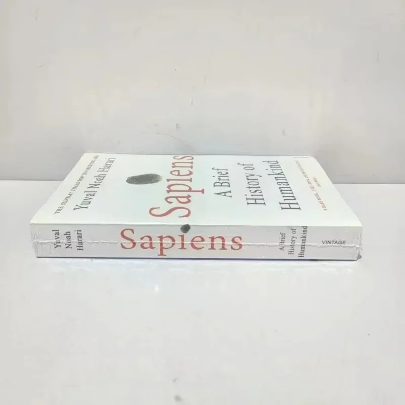 Sapiens: A Short History of Human Yuval ноя Харари английские книги антропологическая история